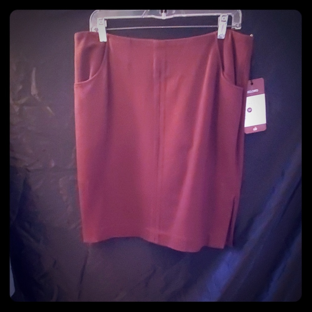 BOSS SKIRT/ pocket skirt, side zippers